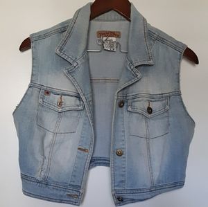 Jean Vest